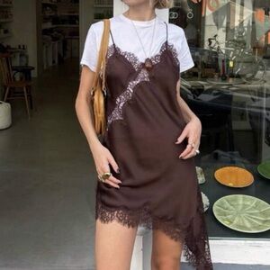 Elegant Brown Lace Trim Dress